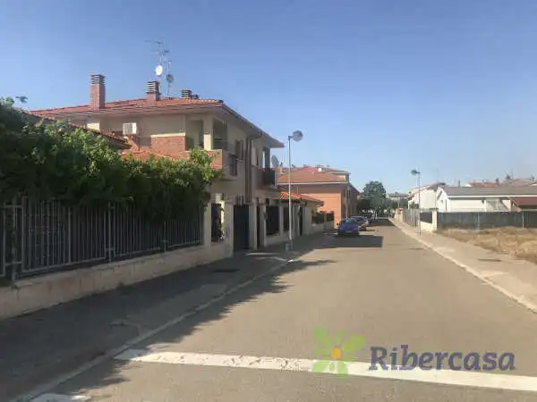 Vista exterior de Casa o chalet en venta en Castejón (Navarra)