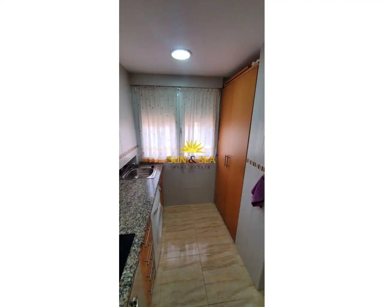 Cocina de Apartamento de alquiler en Cartagena con Aire acondicionado, Calefacción y Amueblado