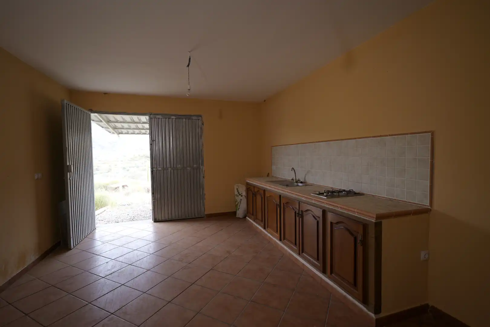 Cocina de Finca rústica en venta en Cádiar