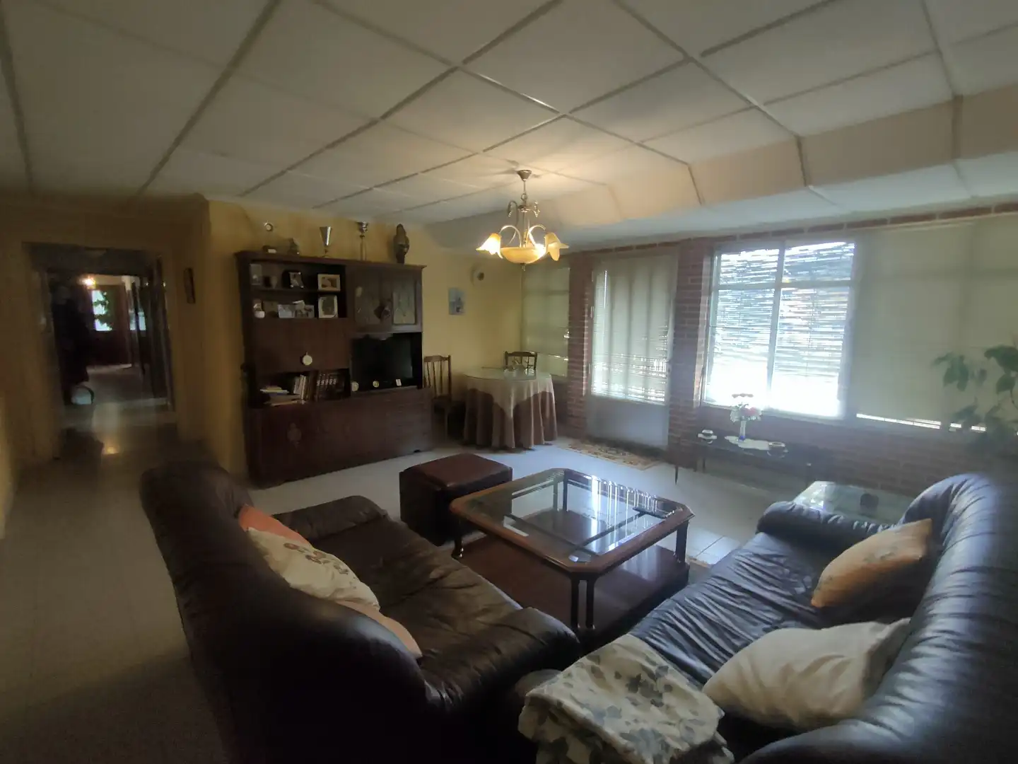 Sala de estar de Casa o chalet en venta en La Torre del Valle con Calefacción y Jardín privado