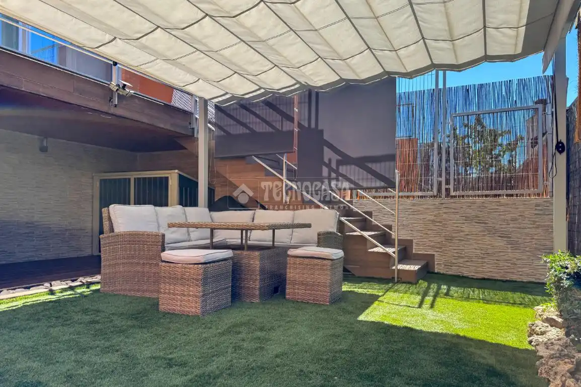 Terrace of Houses for sale in Torrelodones  with Air Conditioner, Private garden and Terrace