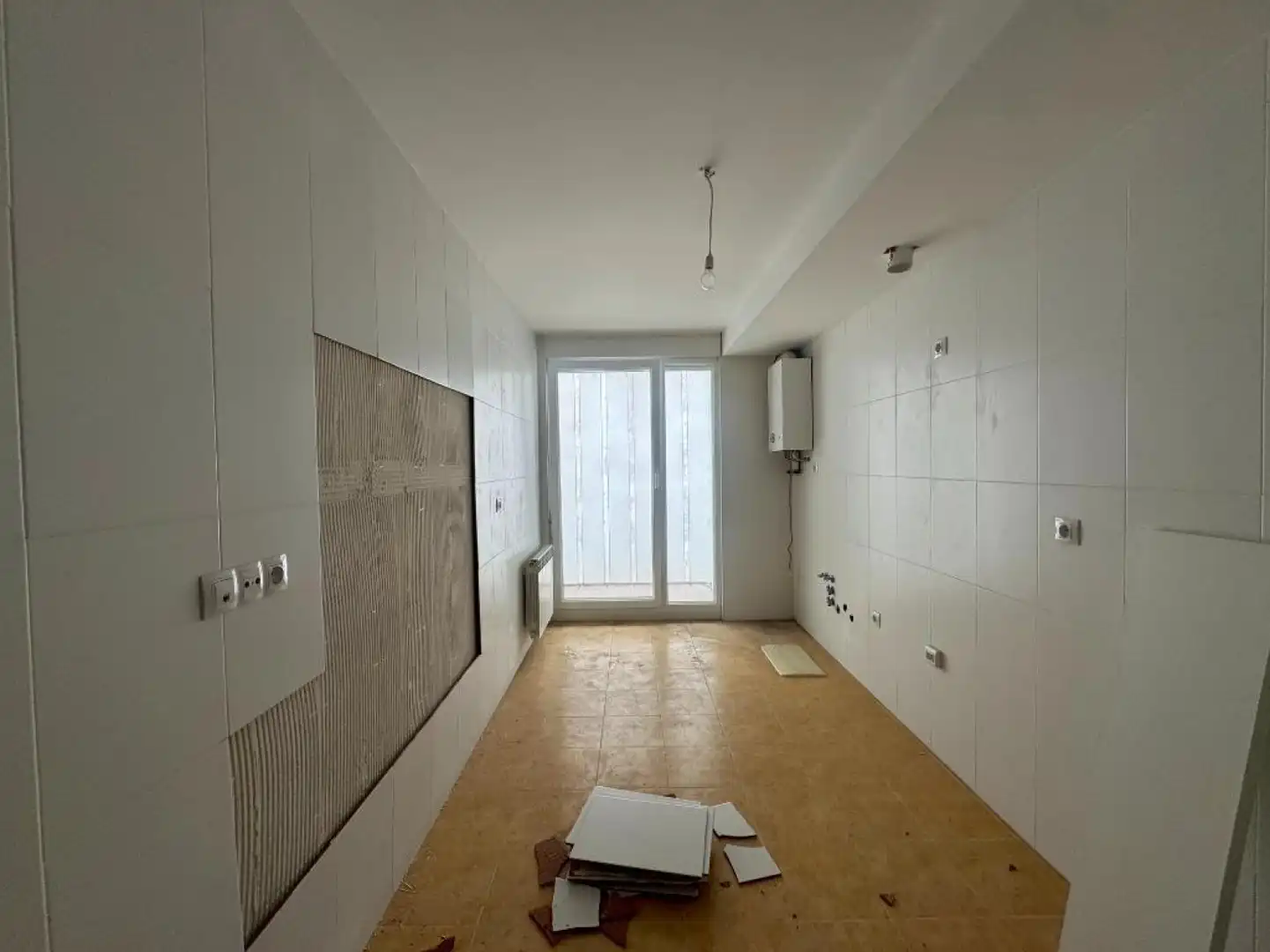 Cocina de Piso en venta en Los Corrales de Buelna  con Calefacción, Parquet y Terraza
