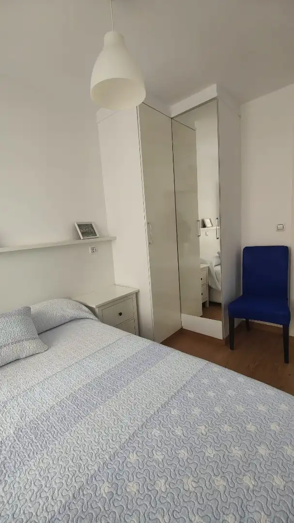 Piso de alquiler en Perillo
