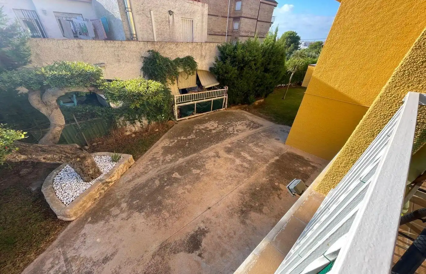 Vista exterior de Dúplex en venda en Alcanar amb Aire condicionat, Calefacció i Jardí privat