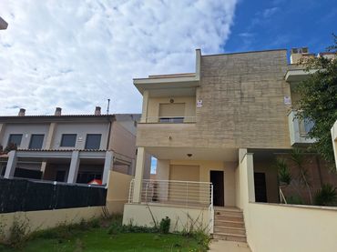 Adosado en venta en VICENTE RIOS ENRIQUE