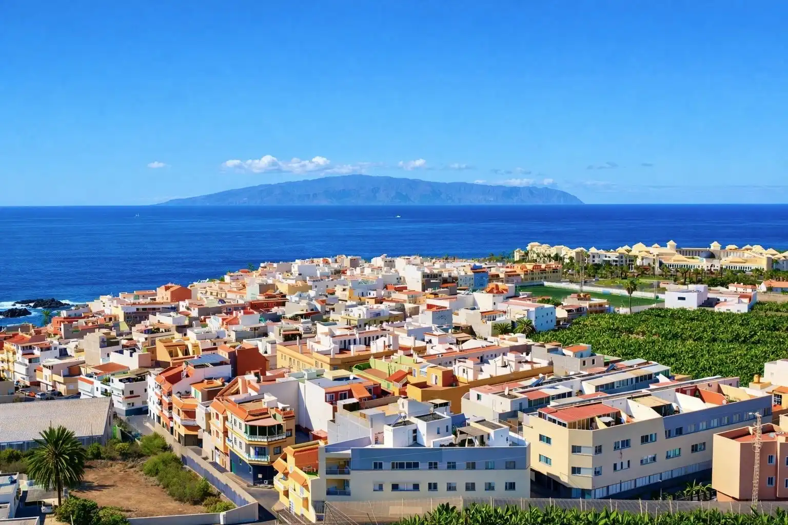 Vista exterior de Apartamento en venta en Guía de Isora con Terraza y Amueblado