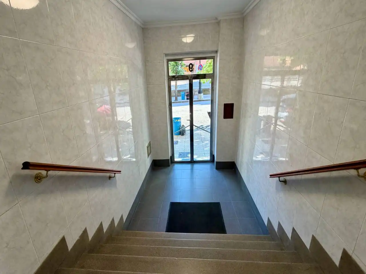 Piso en venta en Oviedo  con Terraza