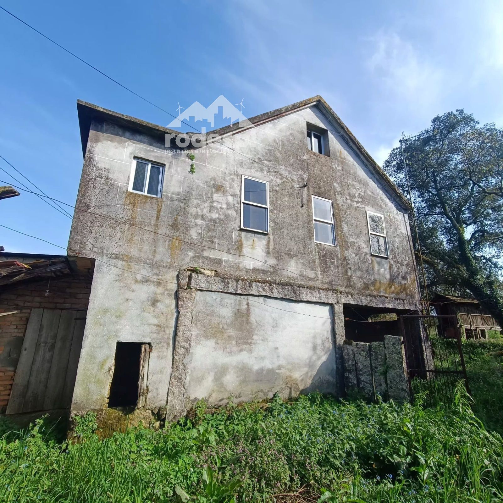 Exterior view of Single-family semi-detached for sale in Salvaterra de Miño