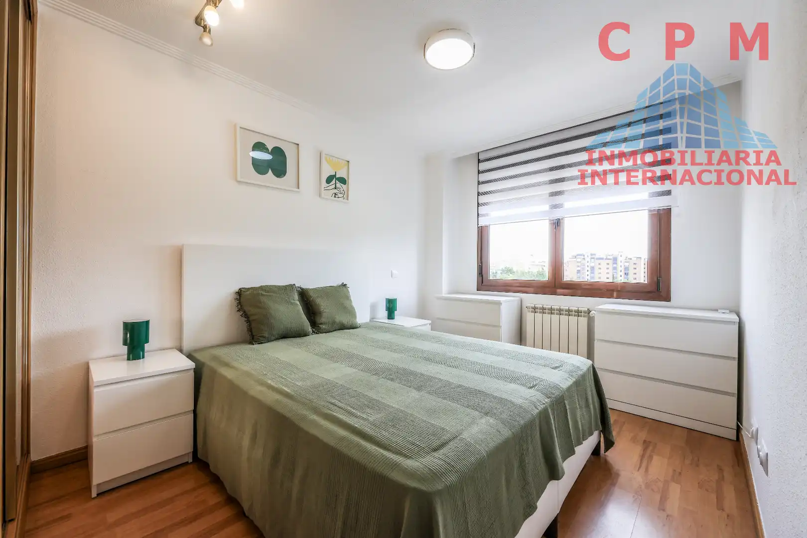 Schlafzimmer von Wohnung zur Miete in Madrid mit Klimaanlage, Heizung und Parkett