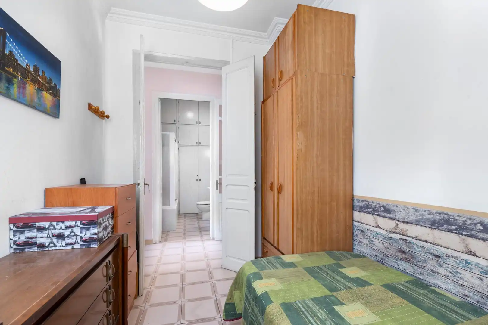 Dormitori de Casa o xalet en venda en Montcada i Reixac amb Aire condicionat, Calefacció i Jardí privat
