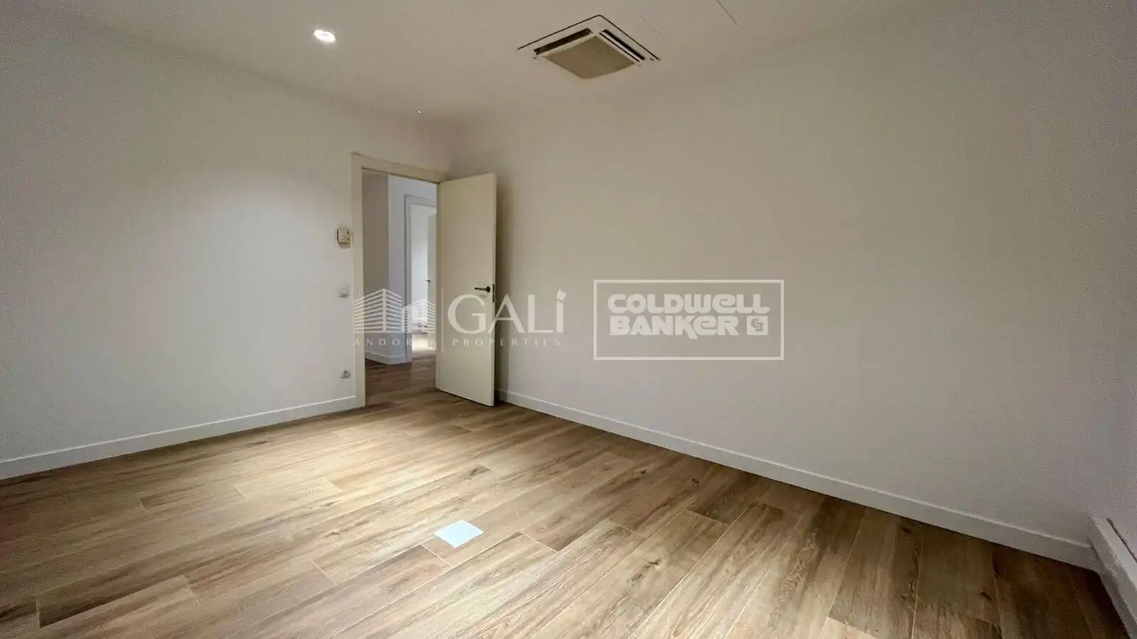 Büro mit Aufzug zur Miete in Carrer Sant Salvador 10, imagen 6