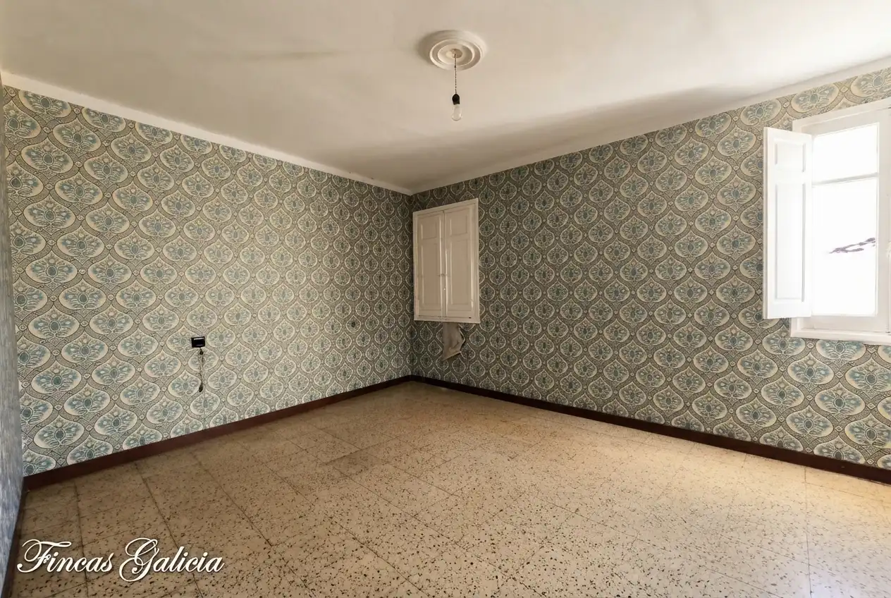 House with garden for sale in Verín, imagen 3