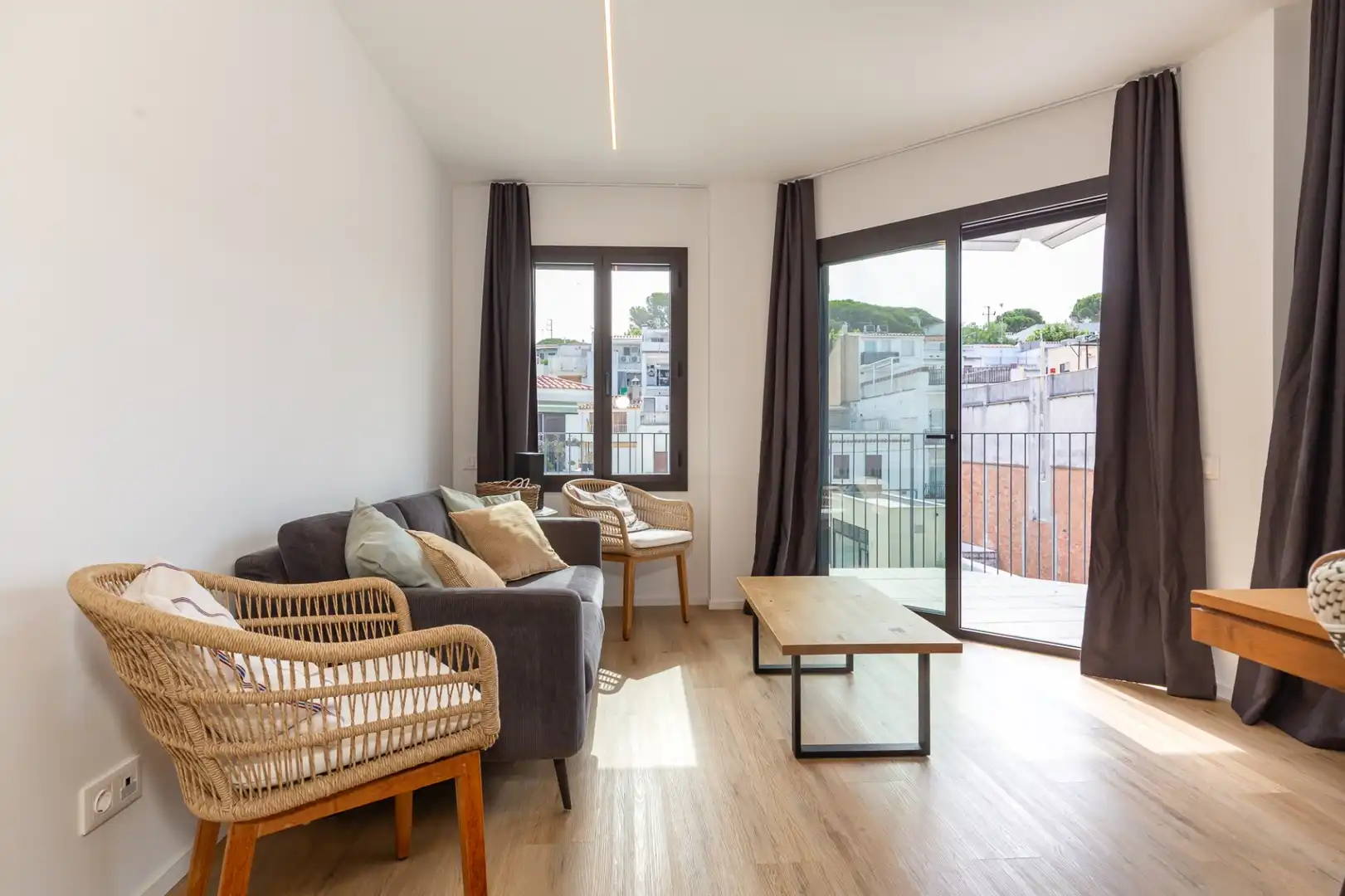 Living room of Flat for sale in Sant Pol de Mar  with Air Conditioner, Heating and Terrace