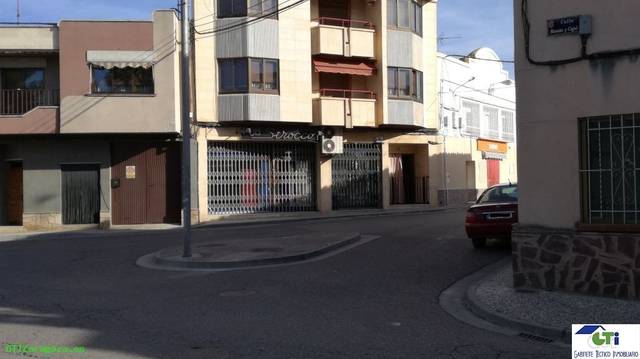 Local comercial en Alquiler en RAMON Y CAJAL en San Mateo de Gállego