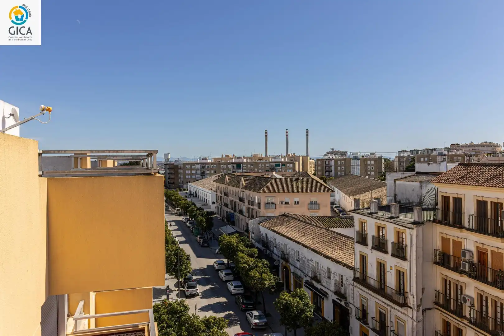 Vista exterior de Pis en venda en Jerez de la Frontera amb Aire condicionat, Terrassa i Traster