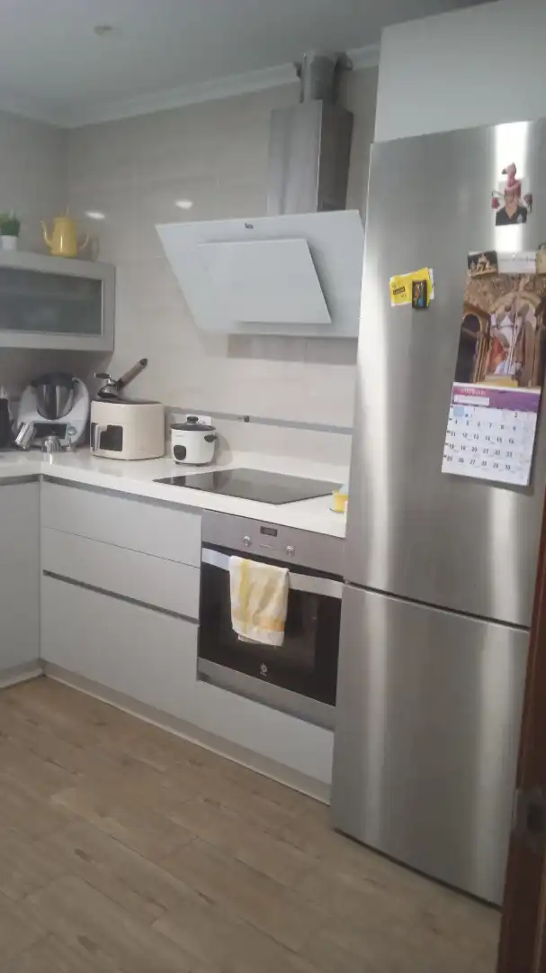 Küche von Wohnung zum Verkauf in Villarrobledo mit Klimaanlage, Heizung und Parkett