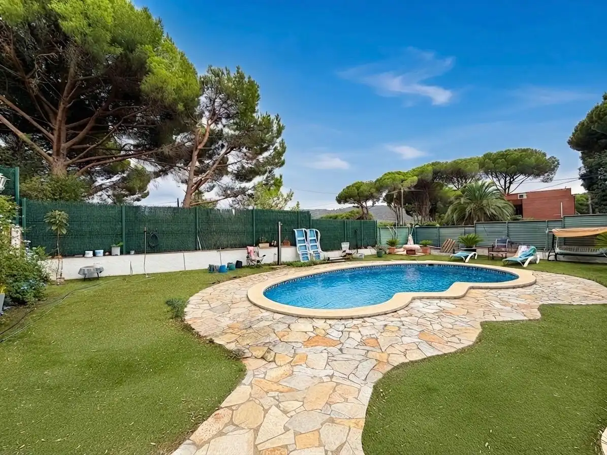 House with pool for sale in Cabanyes - Mas Ambrós - Mas Pallí, imagen 4