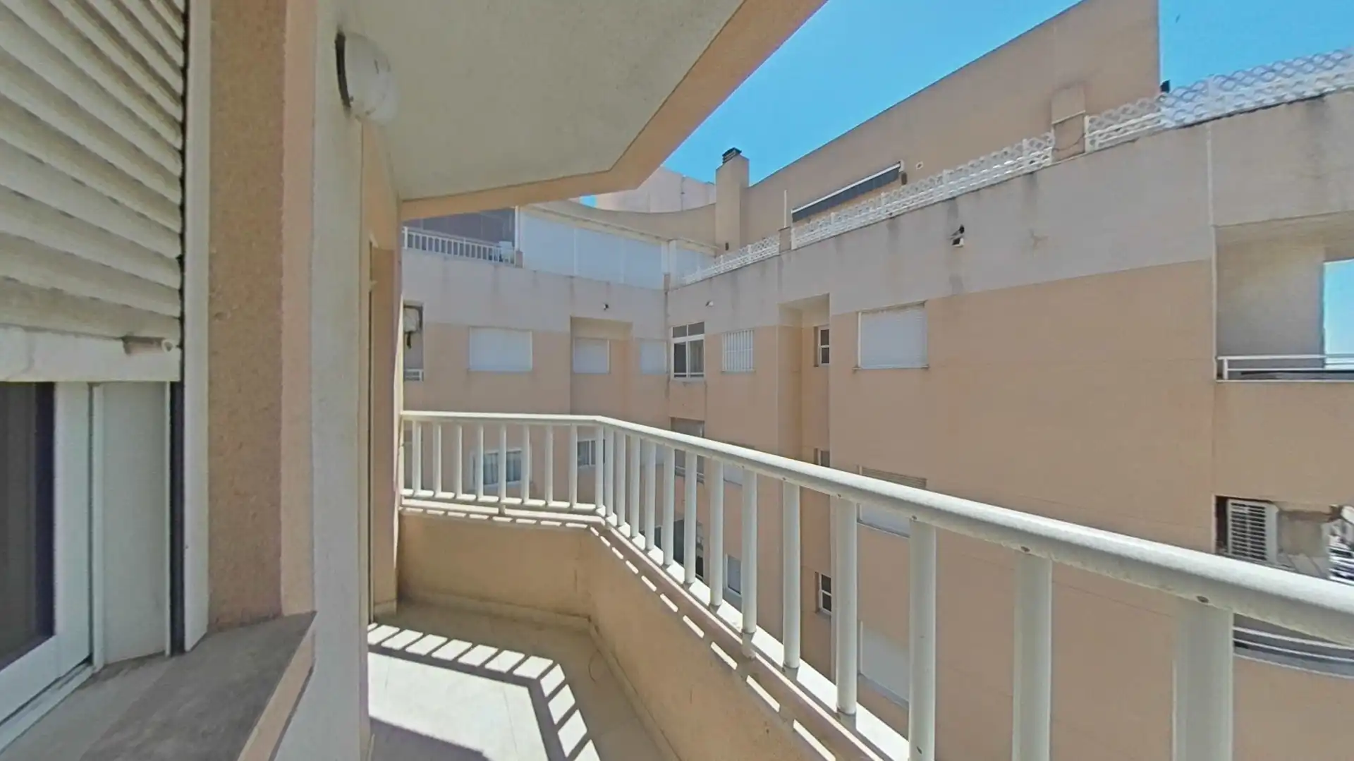 Terrassa de Pis en venda en Torrevieja amb Balcó