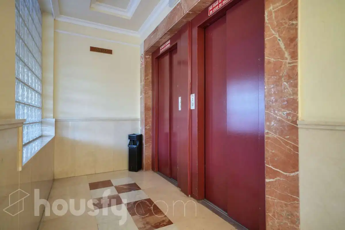 Flat with balcony for sale in Calle de Albalá ., imagen 42