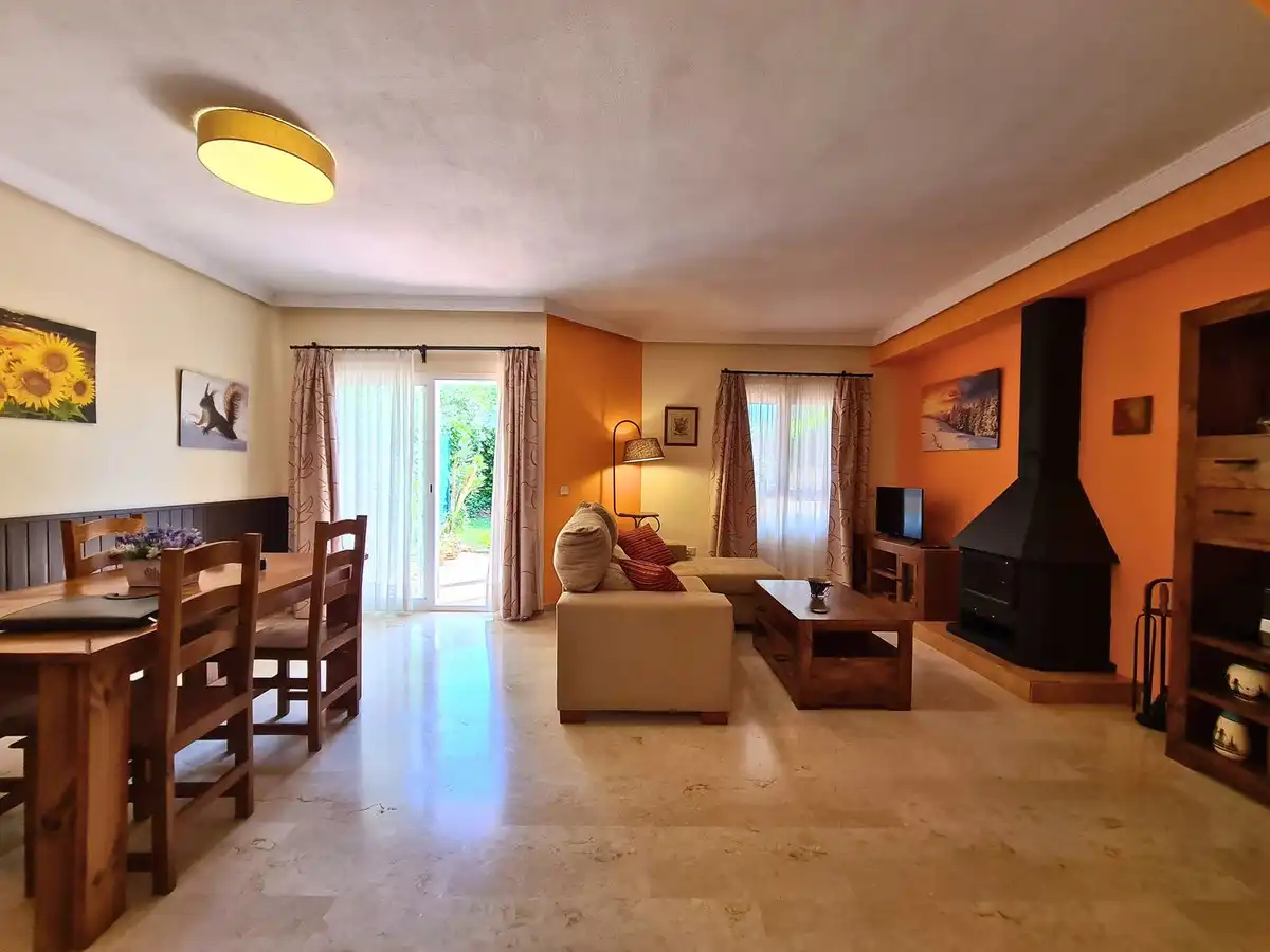Casa con jardín en venta en La Duquesa, imagen 6