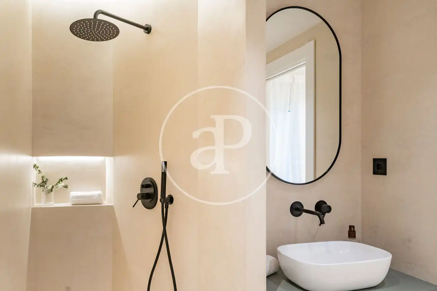 Baño de Piso en venta en Madrid con Aire acondicionado, Calefacción y Terraza