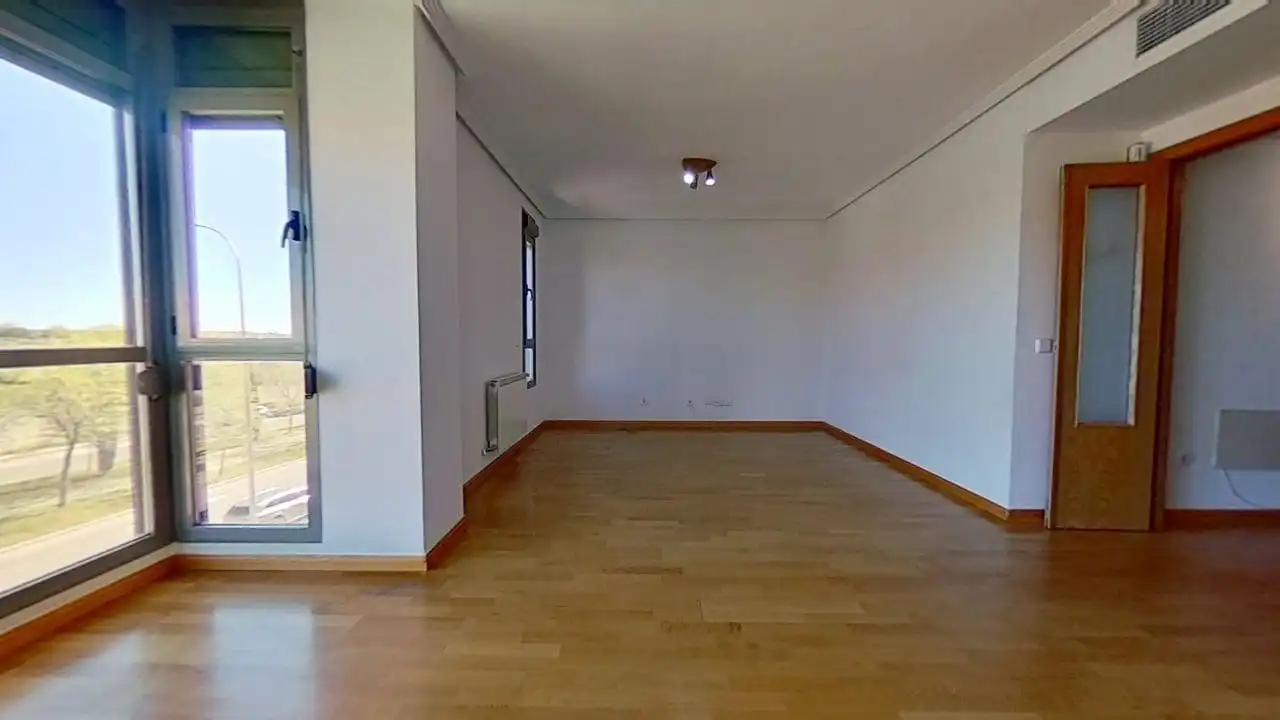 Living room of Flat for rent in Madrid  with Air Conditioner, Heating and Private garden