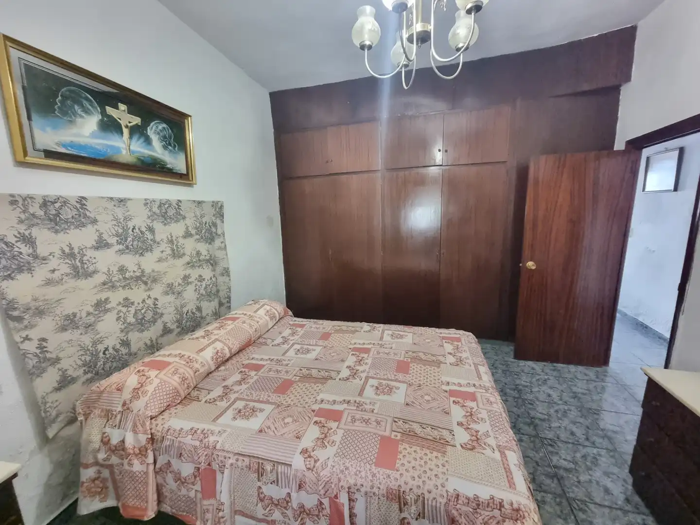 Dormitori de Casa o xalet en venda en Almería amb Jardí privat, Terrassa i Moblat