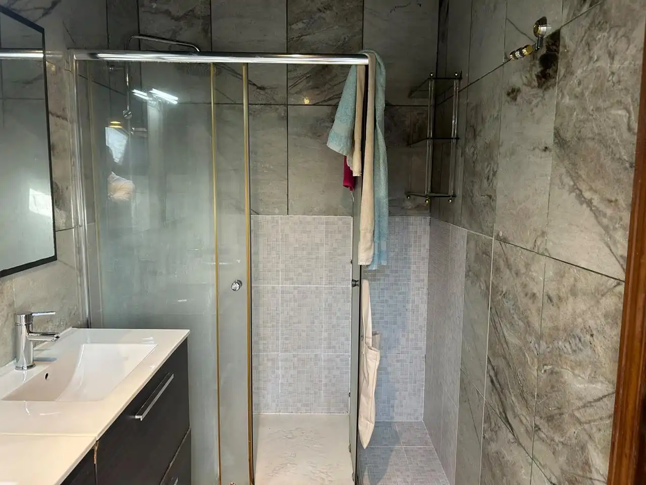 Baño de Casa o chalet en venta en Majadahonda con Calefacción, Jardín privado y Parquet