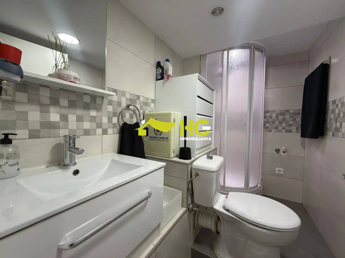 Badezimmer von Wohnung zur Miete in Villaviciosa de Odón mit Heizung