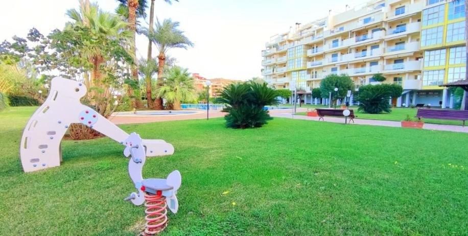 Exterior view of Apartment for sale in Dénia  with Air Conditioner, Heating and Private garden