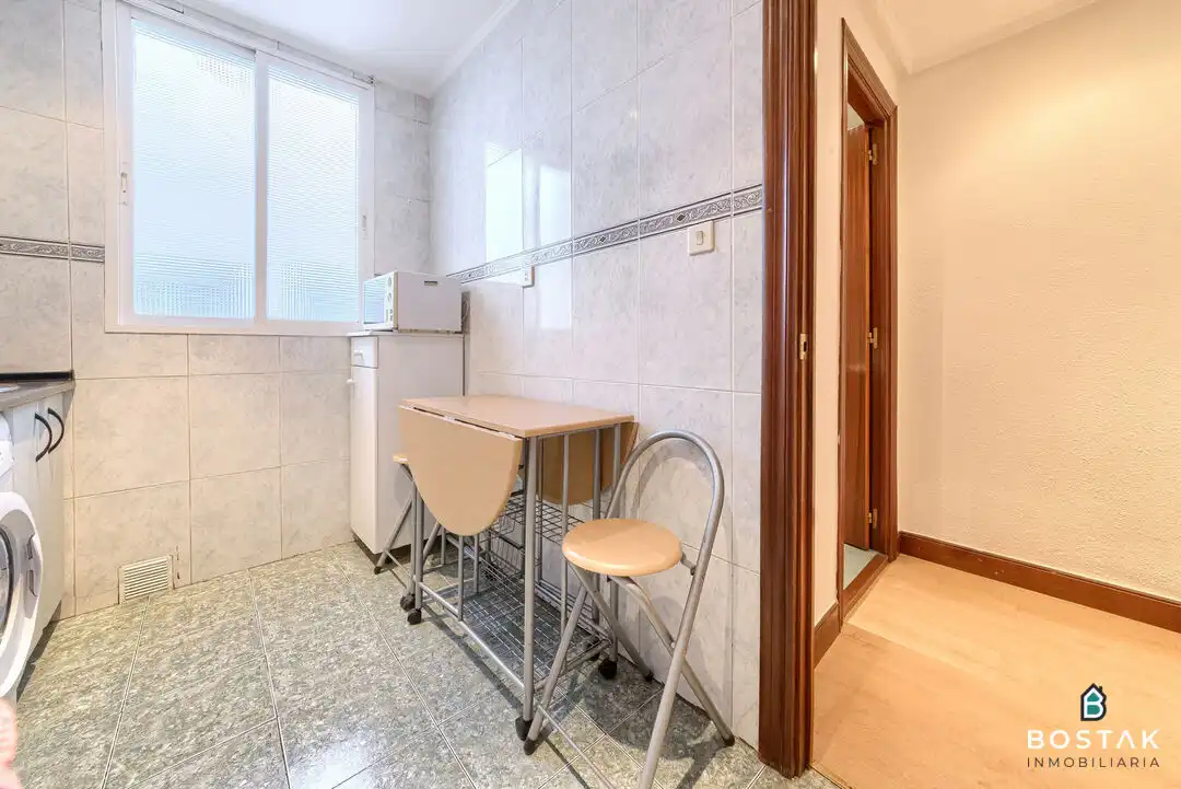 Cocina de Piso en venta en Bilbao  con Calefacción y Balcón