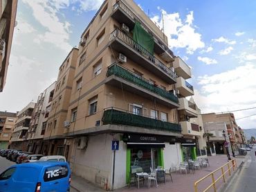 Pis en venda a Calle ALGUAZAS