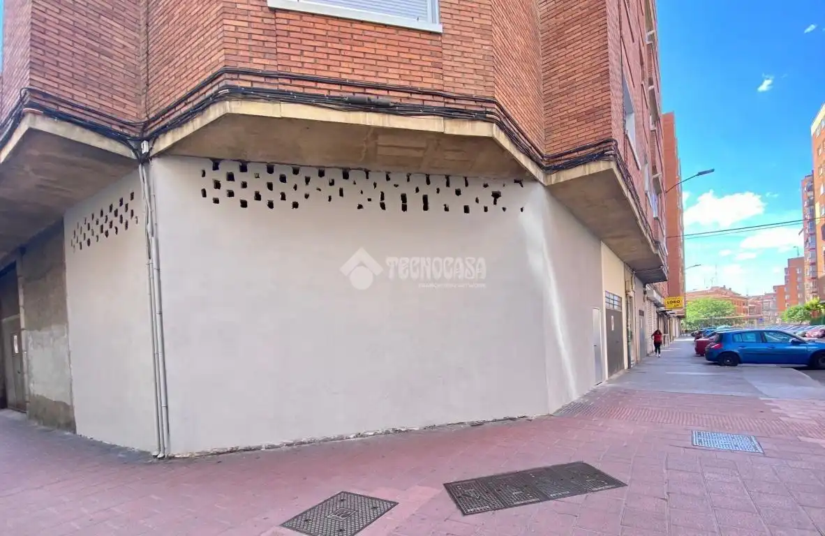 Business premises for sale in Delicias, imagen 4