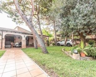 Vista exterior de Casa o xalet en venda en Orihuela amb Terrassa