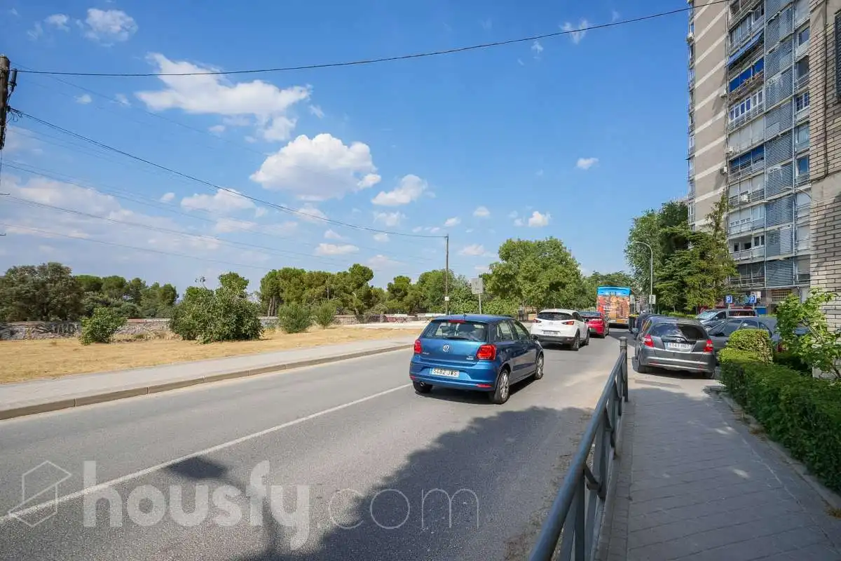 Exterior view of Flat for sale in Madrid  with Air Conditioner, Heating and Storage room