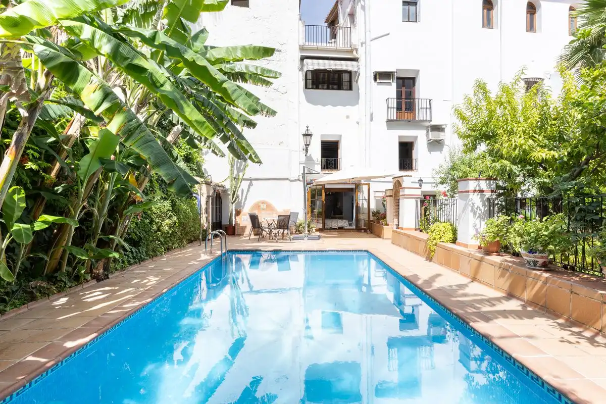 Casa en venta en C/ Canonge Cebrià