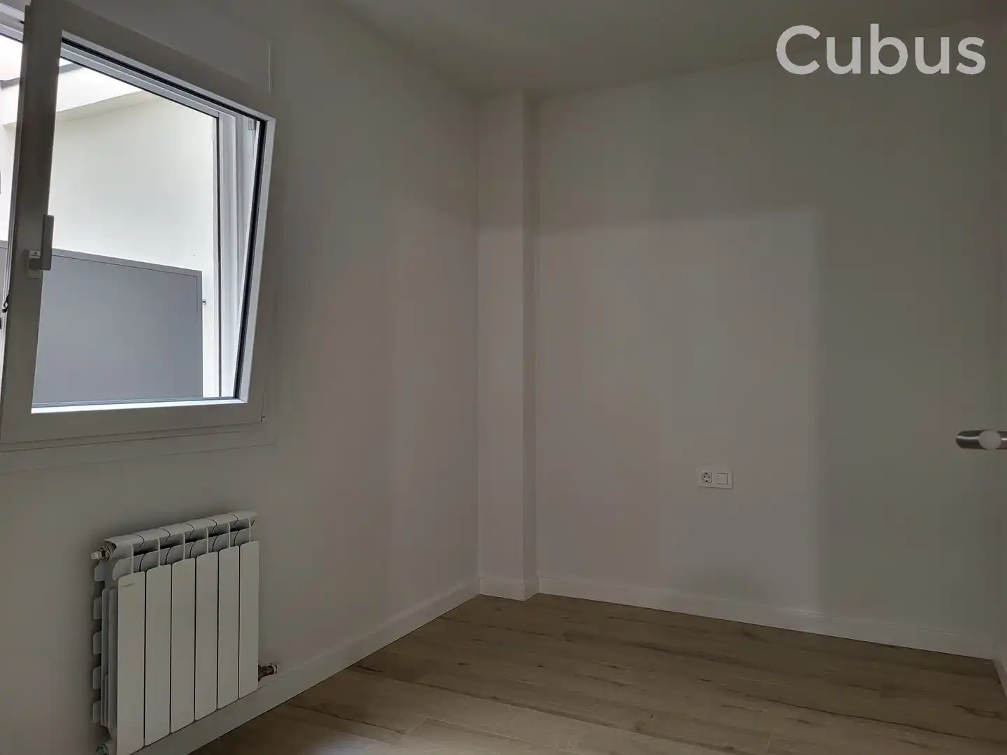 Planta baixa en venda a Olot