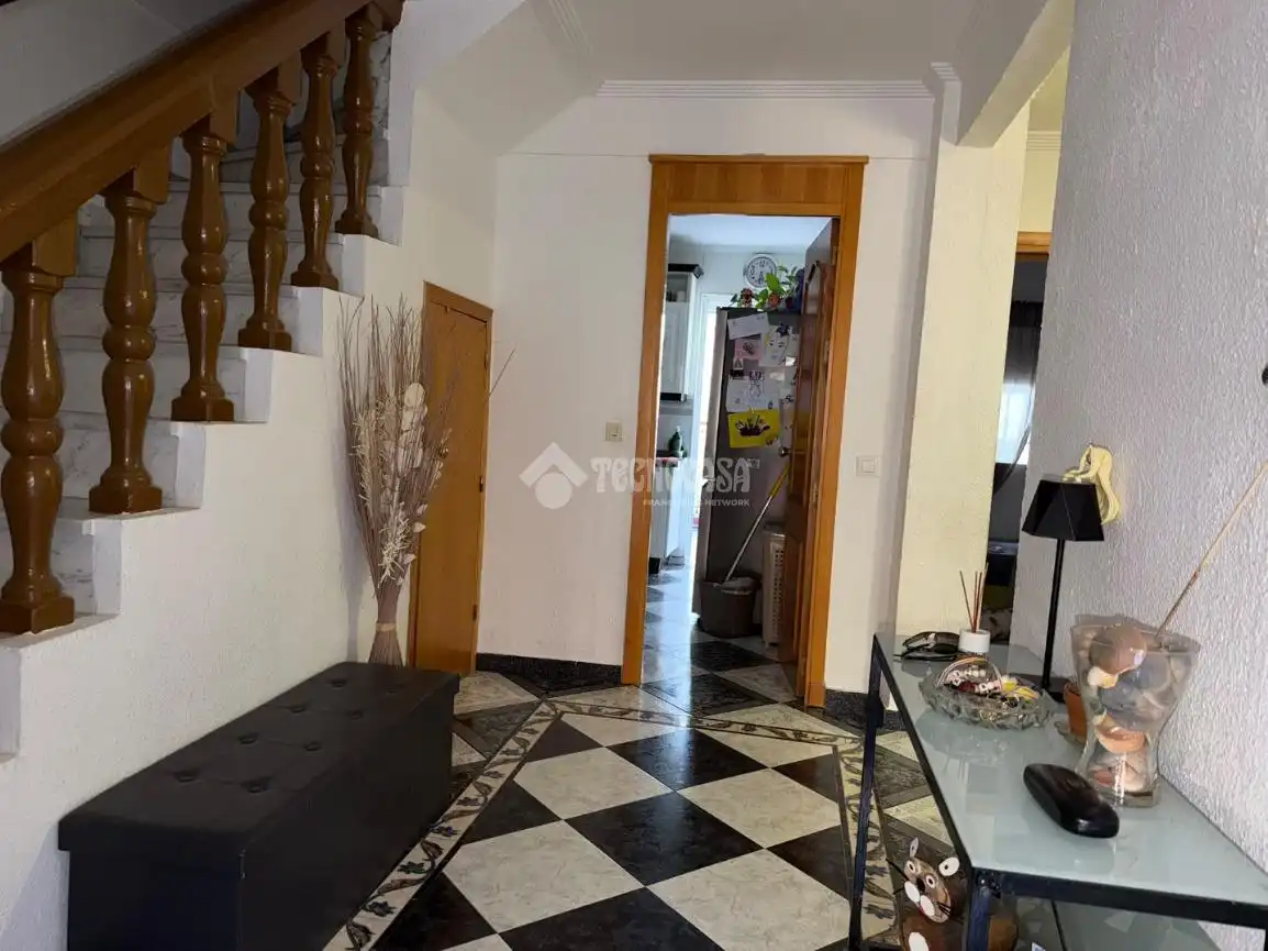 Casa adosada en venta en Sevilla