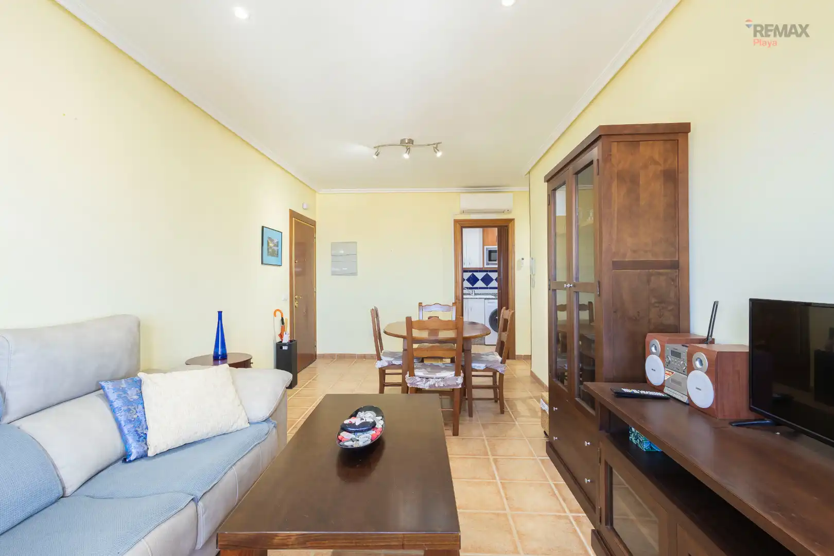 Sala d'estar de Apartament en venda en Vera amb Aire condicionat, Terrassa i Piscina comunitària