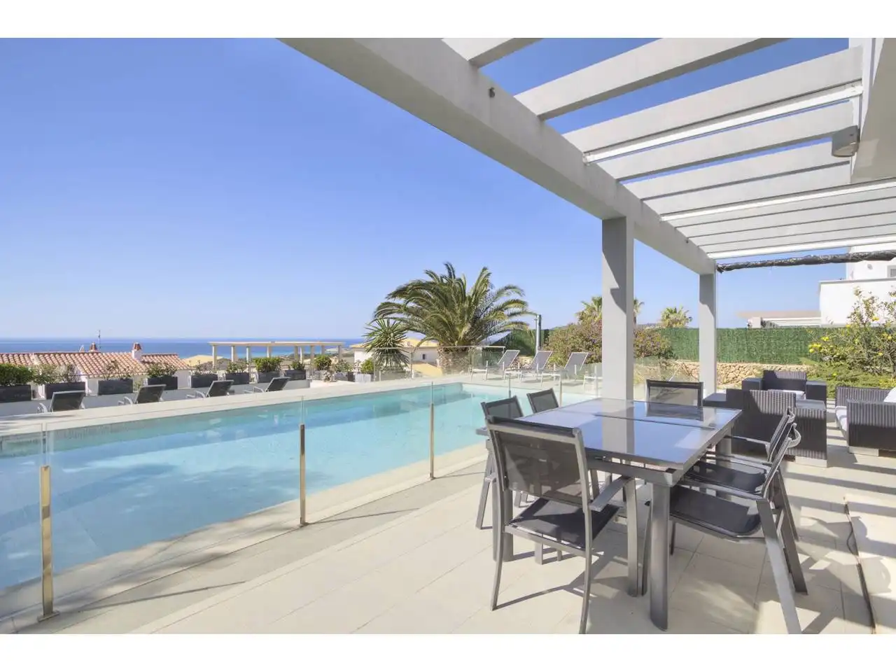 Villa zum Verkauf in Son Bou - Sant Jaume