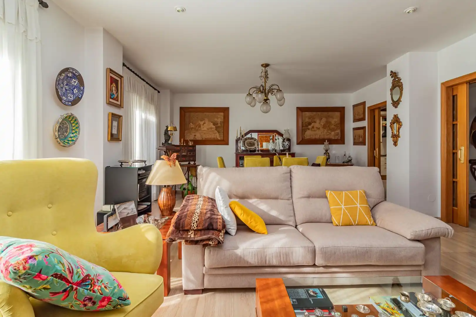 Living room of Flat for sale in Castellón de la Plana / Castelló de la Plana  with Heating and Furnished