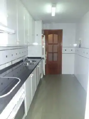 Flat for rent in Ciudad Jardín - Zoco