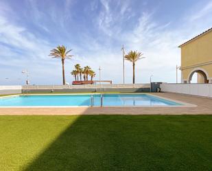 Swimming pool of Planta baja for sale in El Vendrell  with Air Conditioner and Terrace