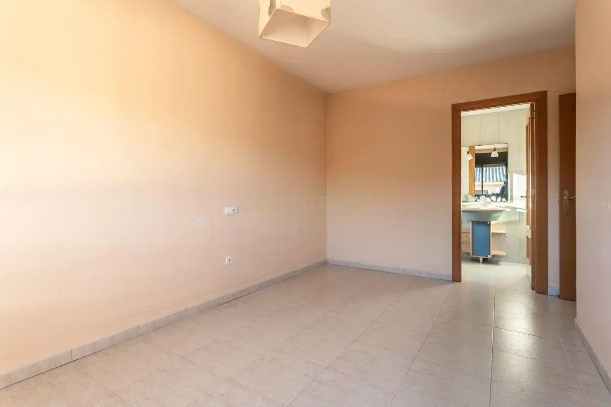 Bedroom of Flat for sale in Sant Celoni  with Air Conditioner and Storage room