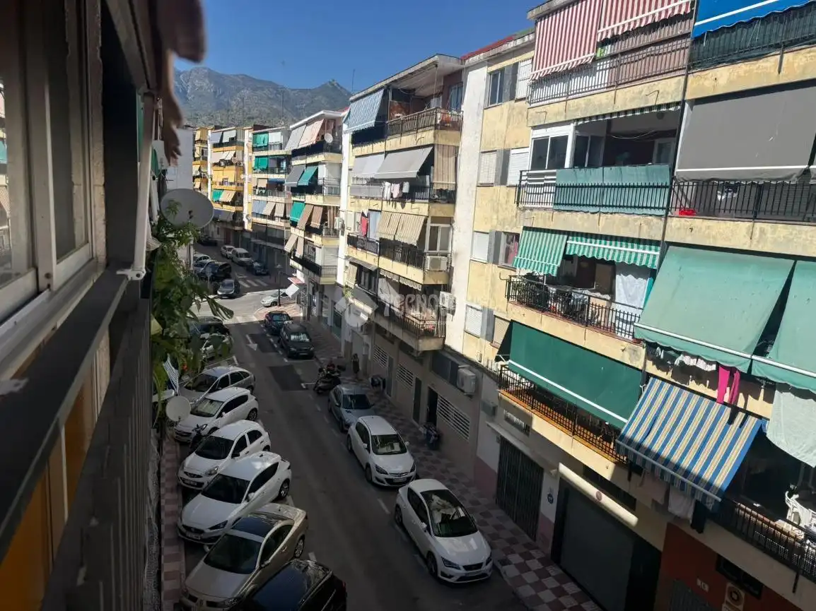 Vista exterior de Piso en venta en Marbella con Terraza y Amueblado