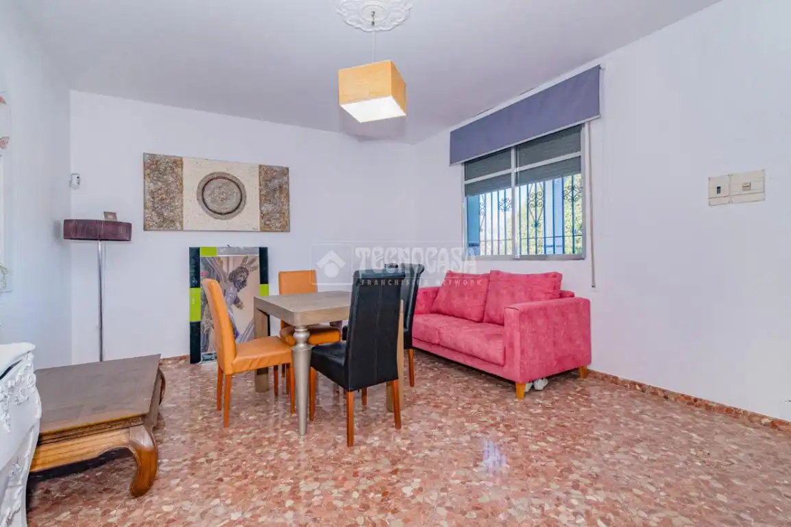 Wohnzimmer von Country house zum Verkauf in Lucena mit Klimaanlage