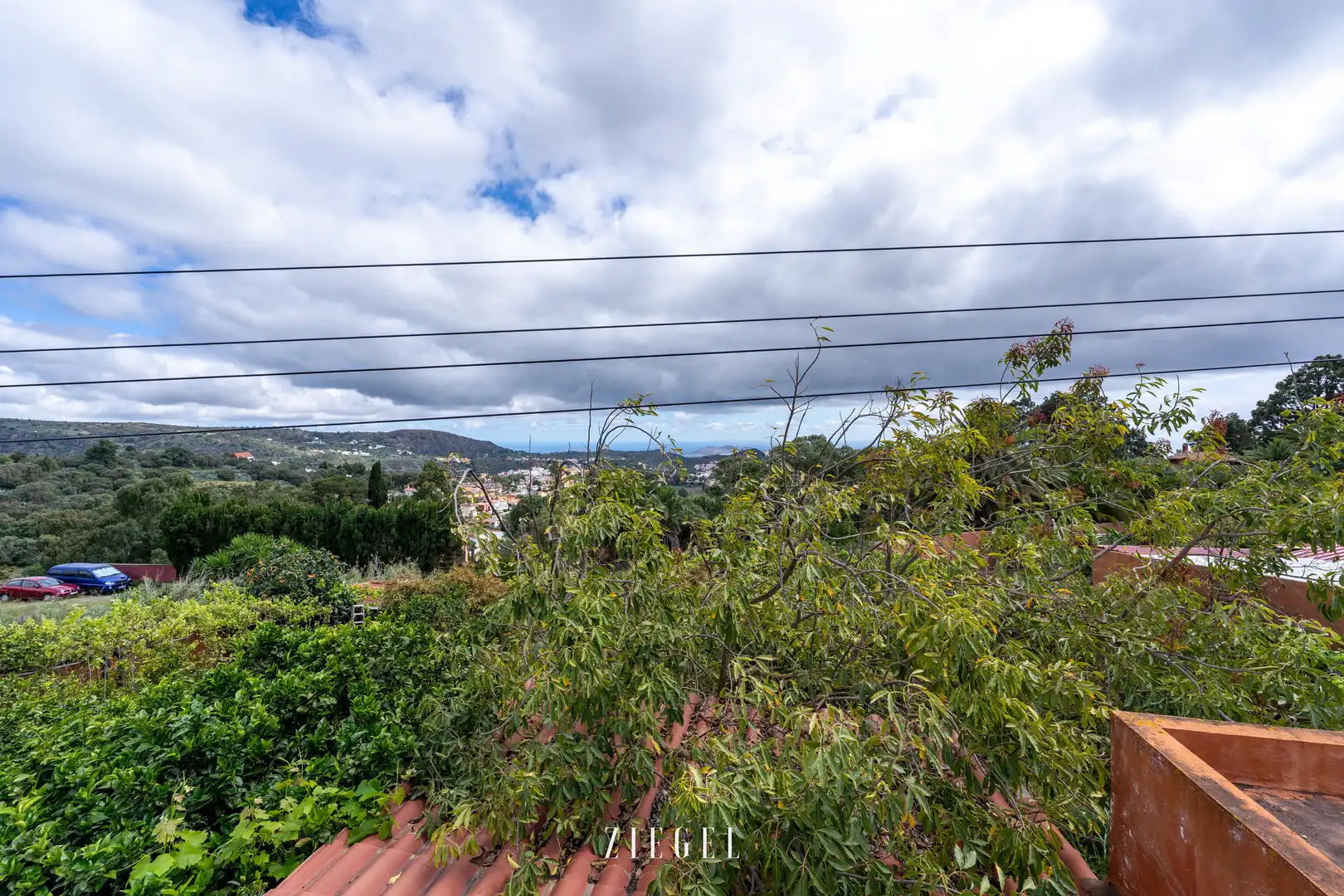 Vista exterior de Casa o xalet en venda en Santa Brígida amb Jardí privat, Terrassa i Balcó