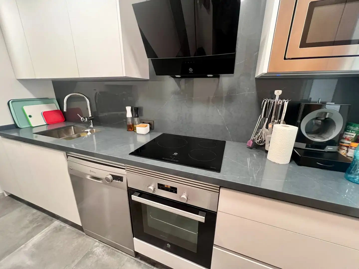 Appartamento con terrazza in affitto a Felip II, imagen 17
