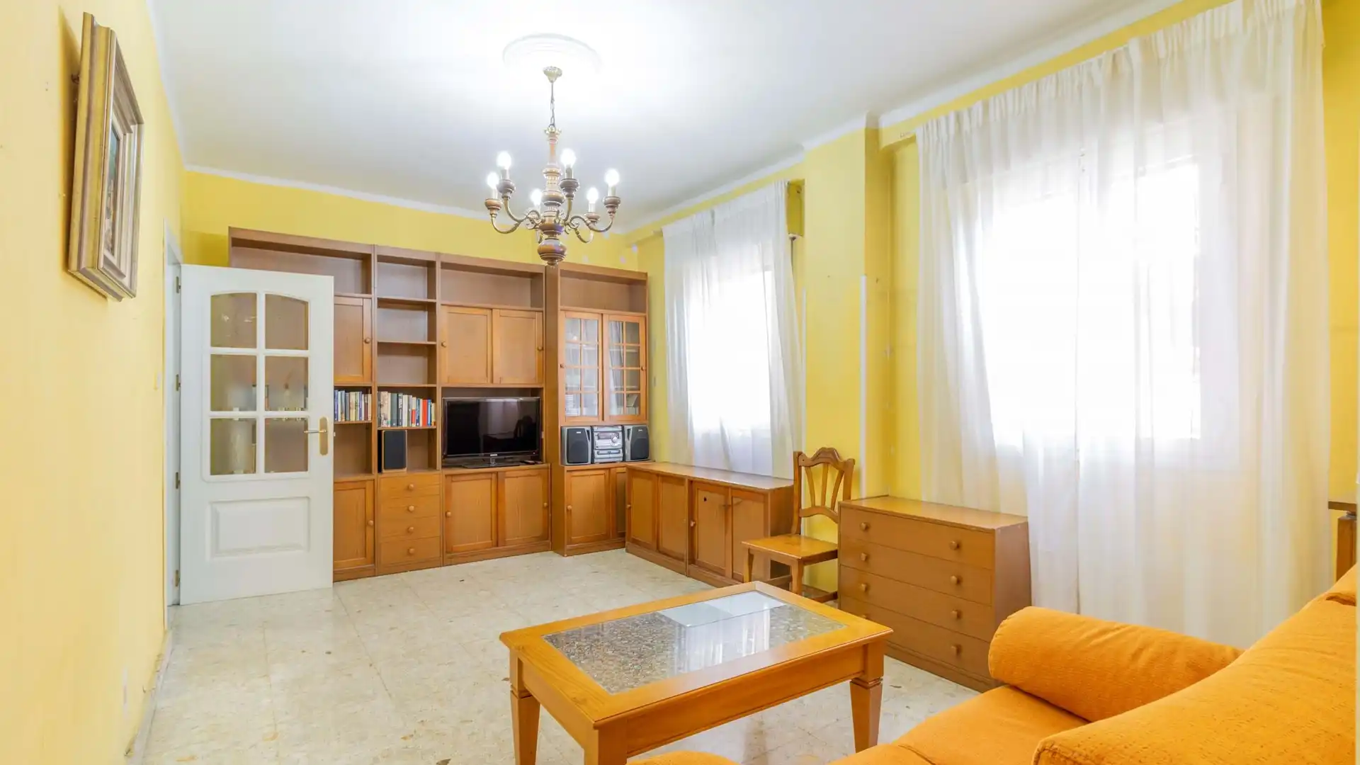 Living room of Flat for sale in  Madrid Capital  with Heating