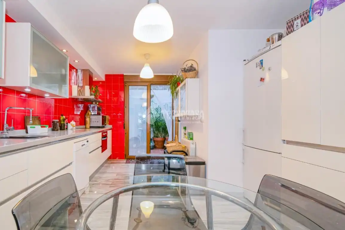 Casa bifamiliare in vendita a La Zubia Ciudad, imagen 9